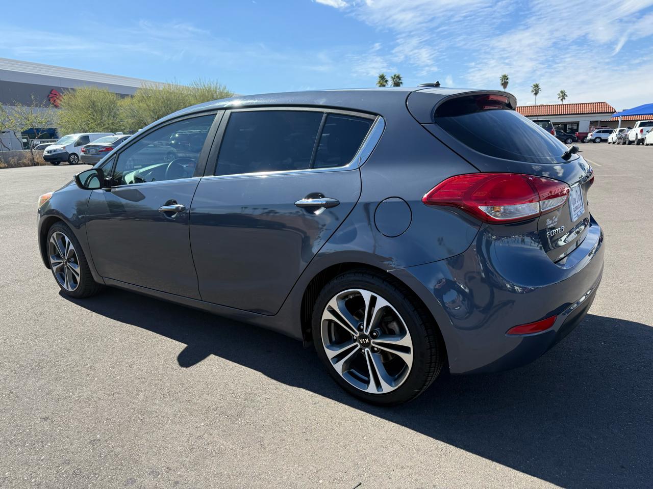 Kia Forte 5-Door EX 2016