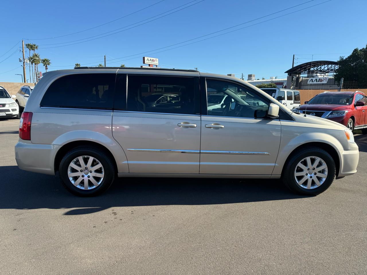 Chrysler Town & Country Touring 2014