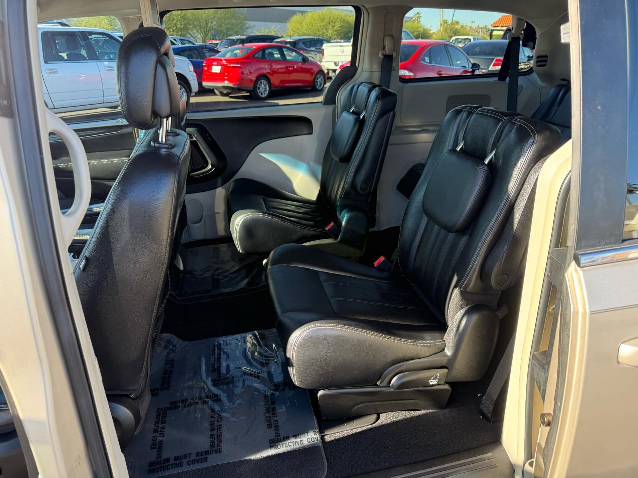 Chrysler Town & Country Touring 2014