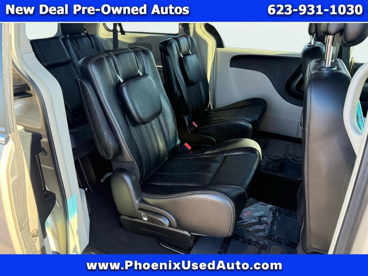 Chrysler Town & Country Touring 2014