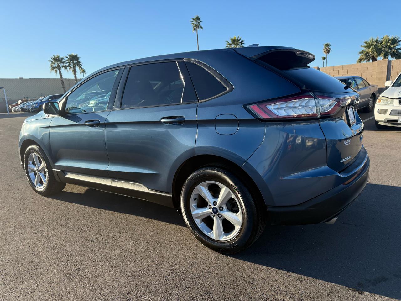 Ford Edge SE FWD 2018