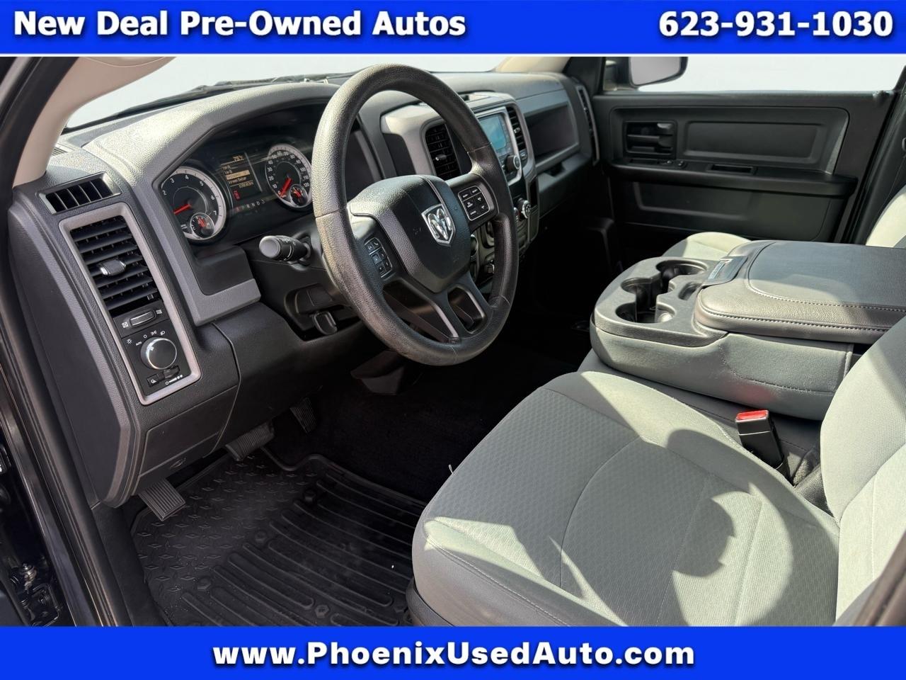 RAM 1500 2WD Crew Cab 140.5" Tradesman 2017