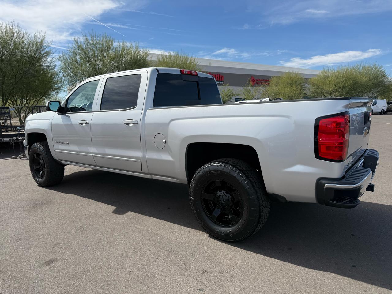 Chevrolet Silverado 1500 1LT Crew Cab 2WD 2015