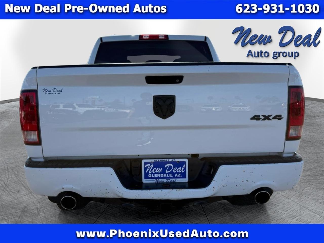 RAM 1500 4WD Crew Cab 140.5" Express 2014