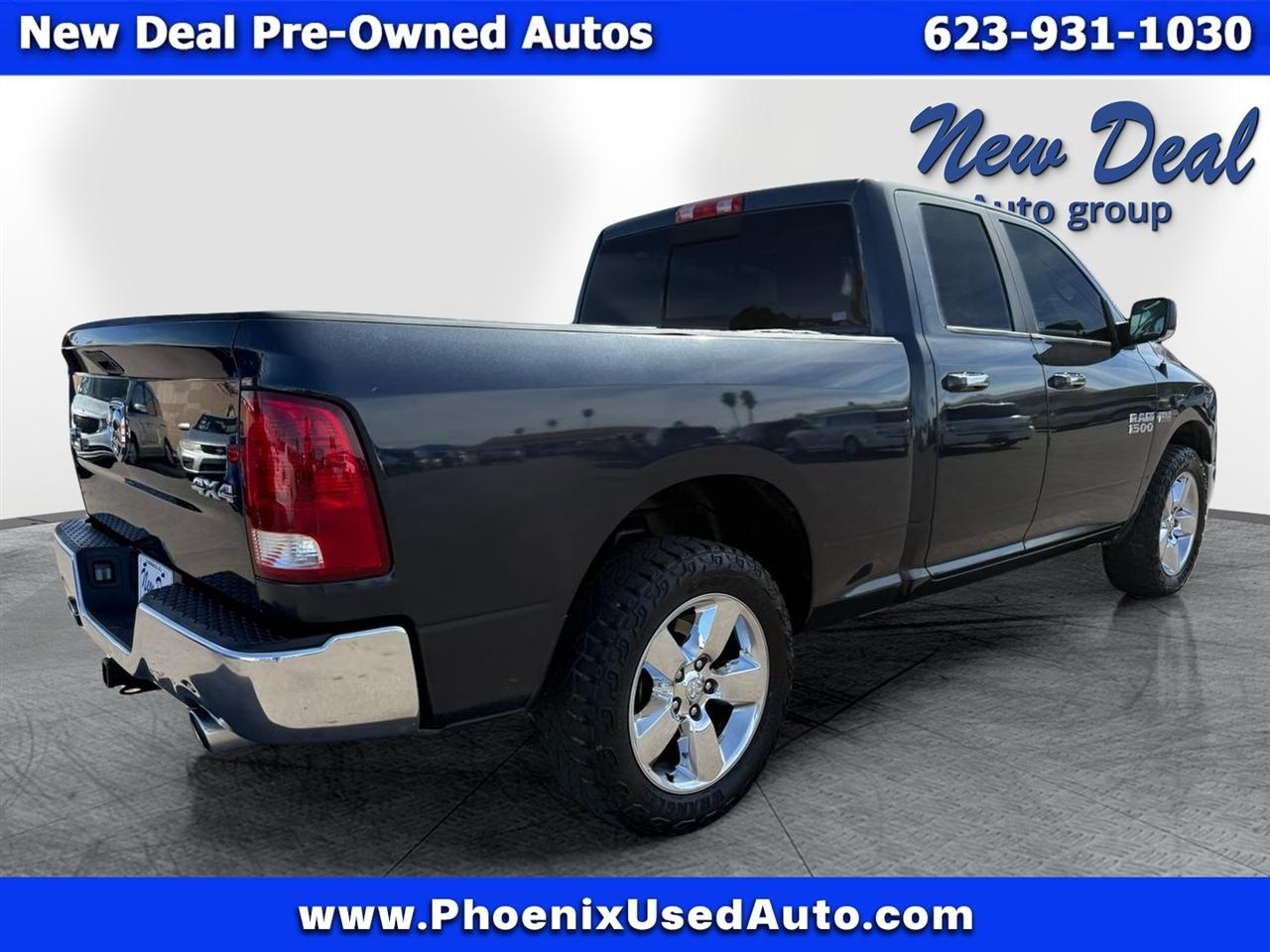 RAM 1500 4WD Crew Cab 140.5" Longhorn 2015