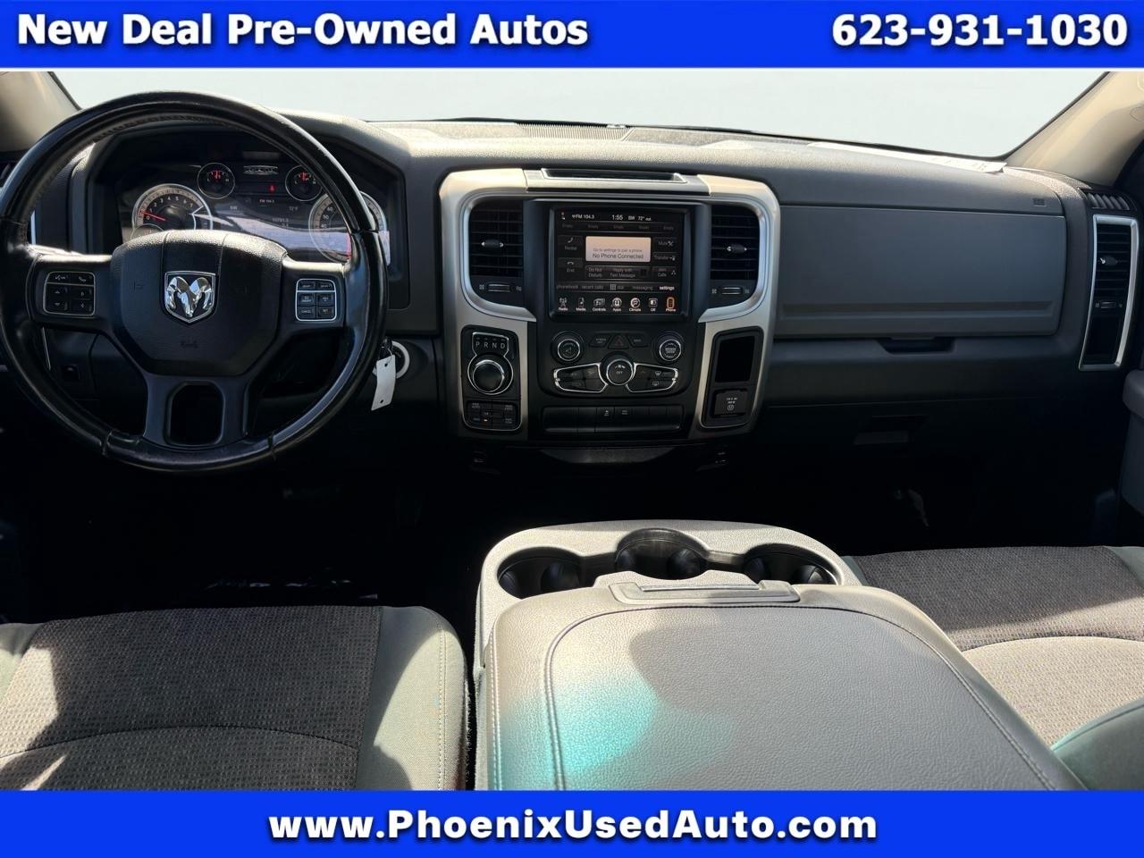RAM 1500 4WD Crew Cab 140.5" Longhorn 2015