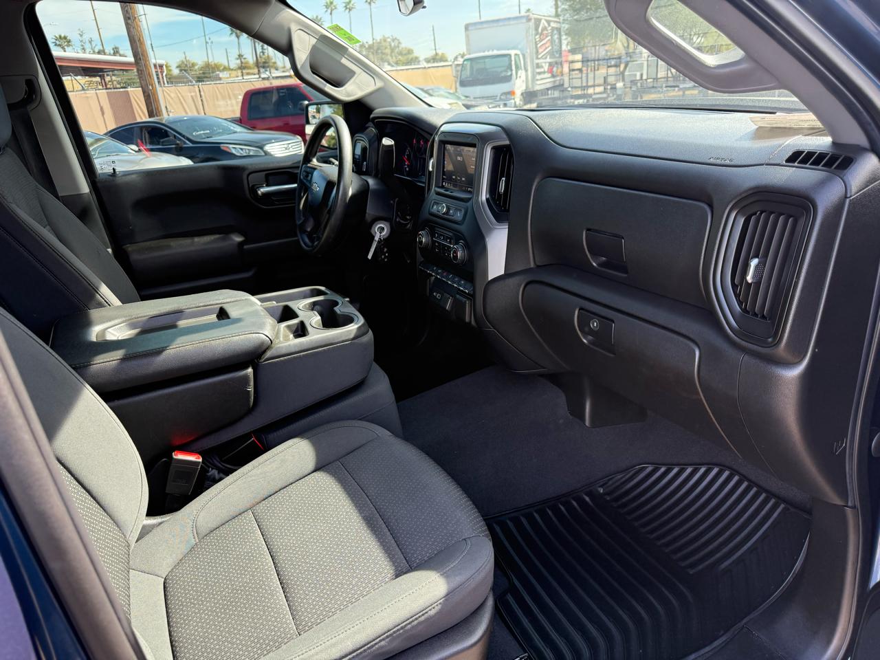 Chevrolet Silverado 1500 2LT Double Cab 2WD 2021