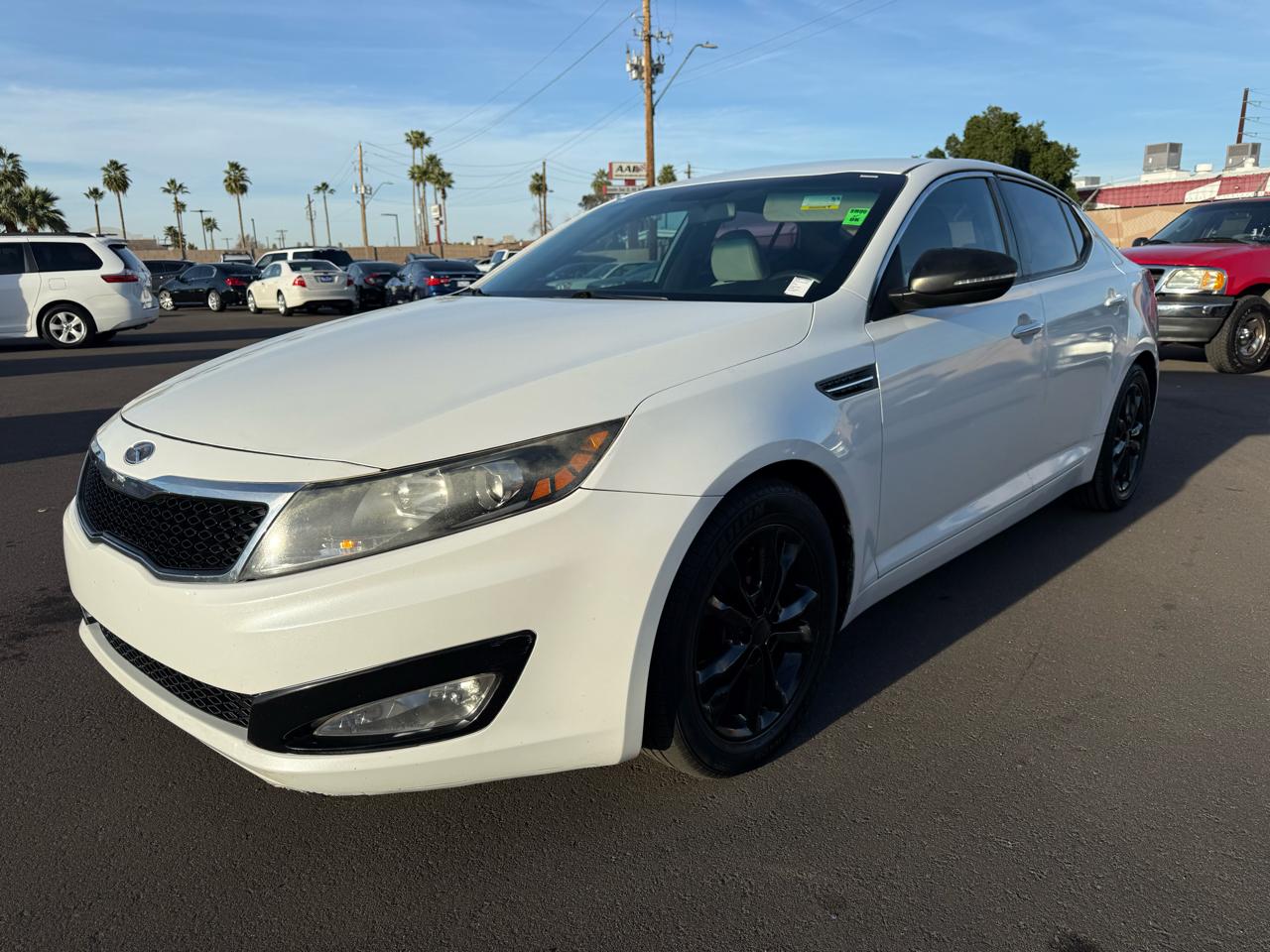 Kia Optima LX MT 2013