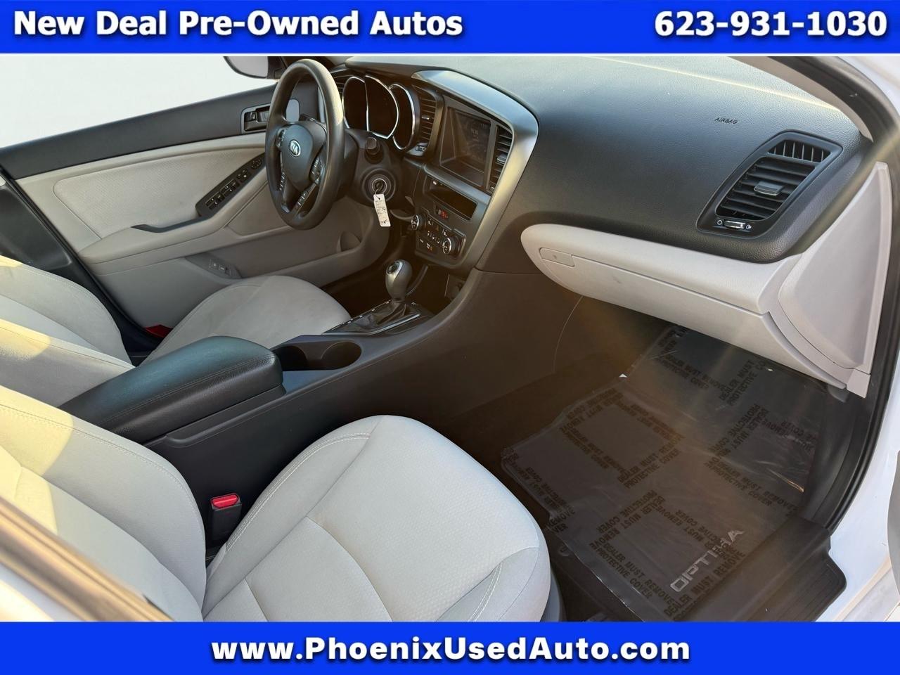 Kia Optima LX MT 2013