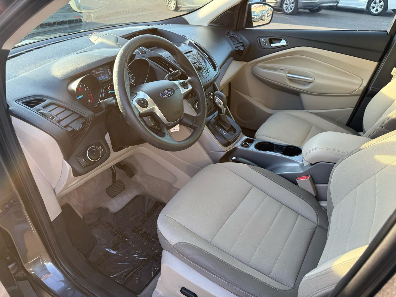 Ford Escape SE FWD 2016