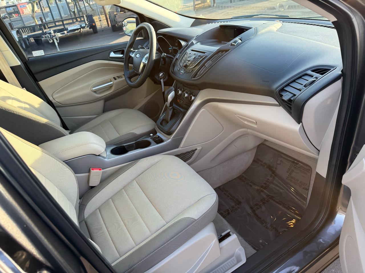 Ford Escape SE FWD 2016