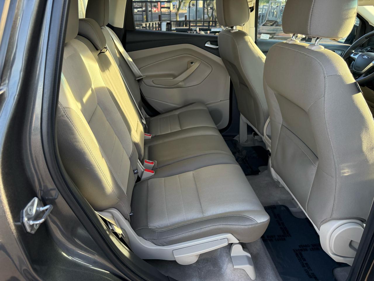 Ford Escape SE FWD 2016