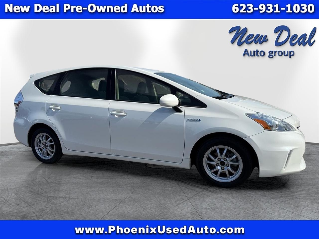 Toyota Prius V Two 2012