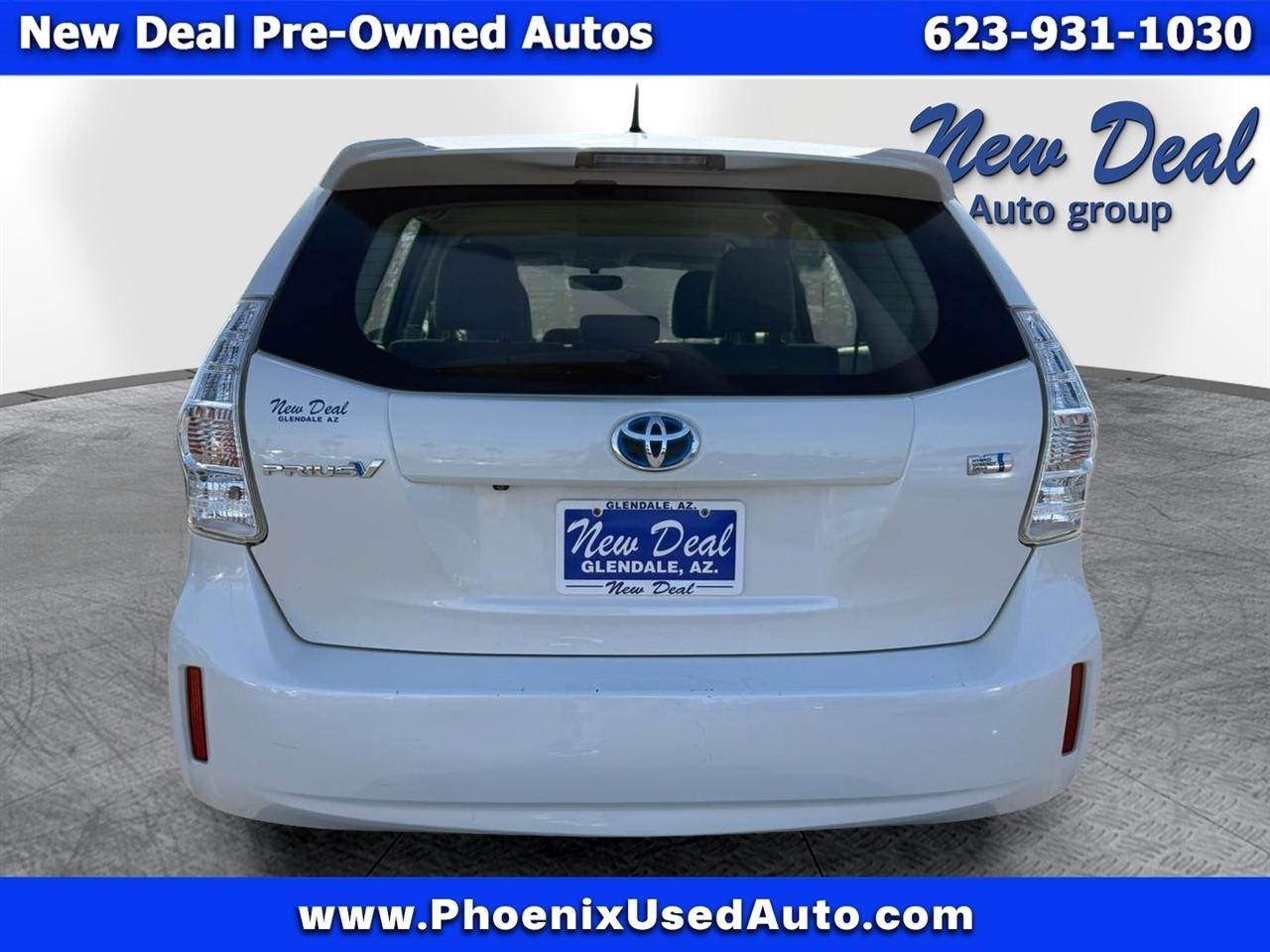 Toyota Prius V Two 2012