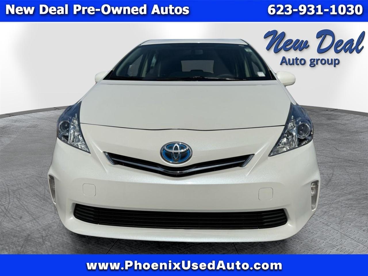 Toyota Prius V Two 2012