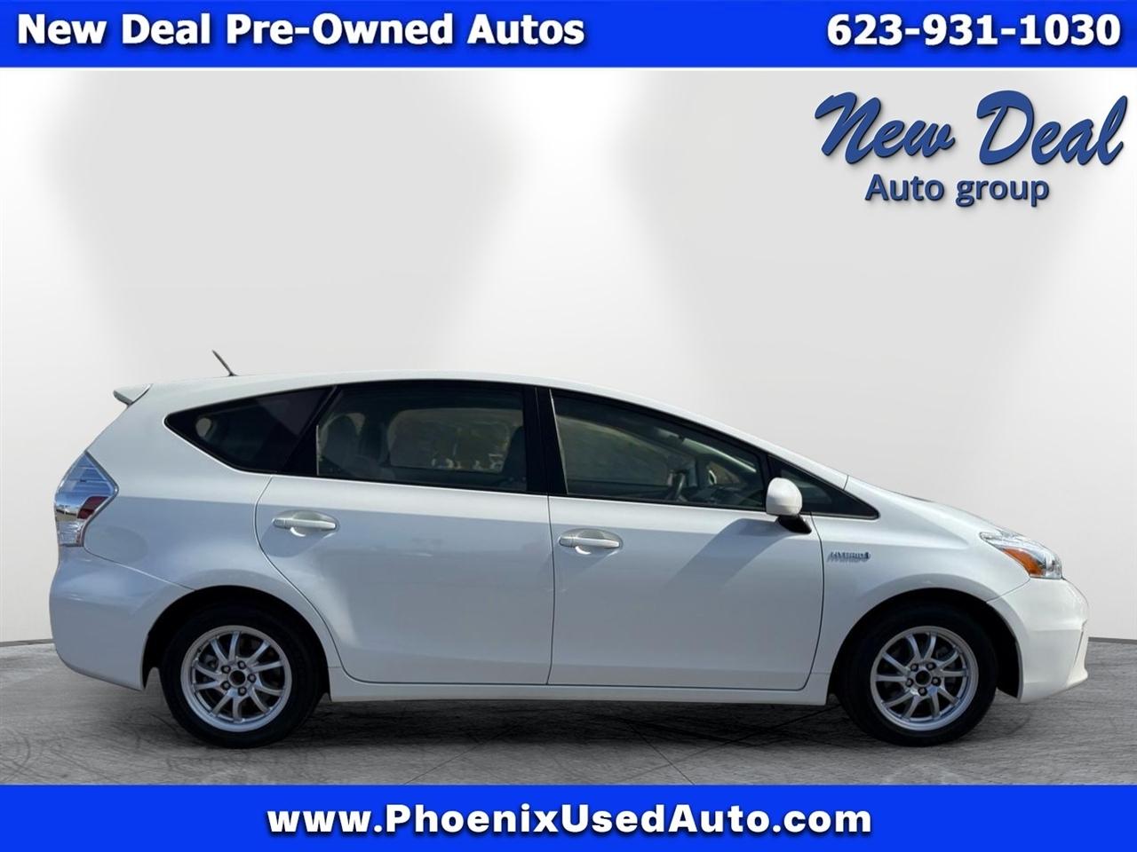 Toyota Prius V Two 2012