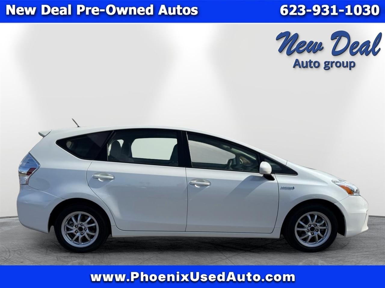 Toyota Prius V Two 2012