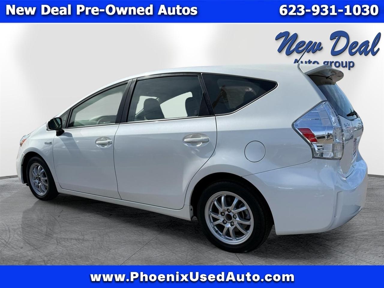 Toyota Prius V Two 2012