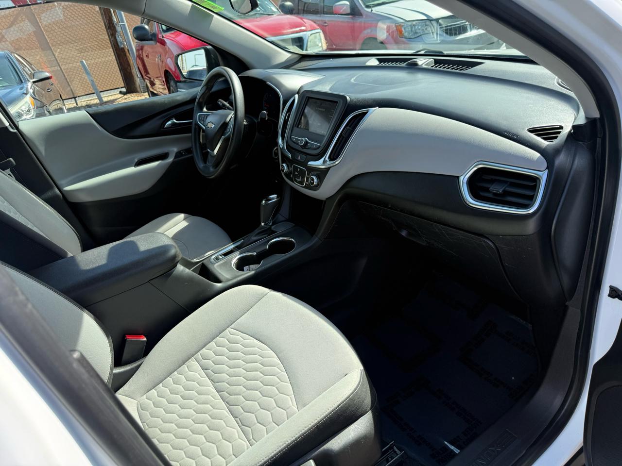 Chevrolet Equinox LS 2WD 2019