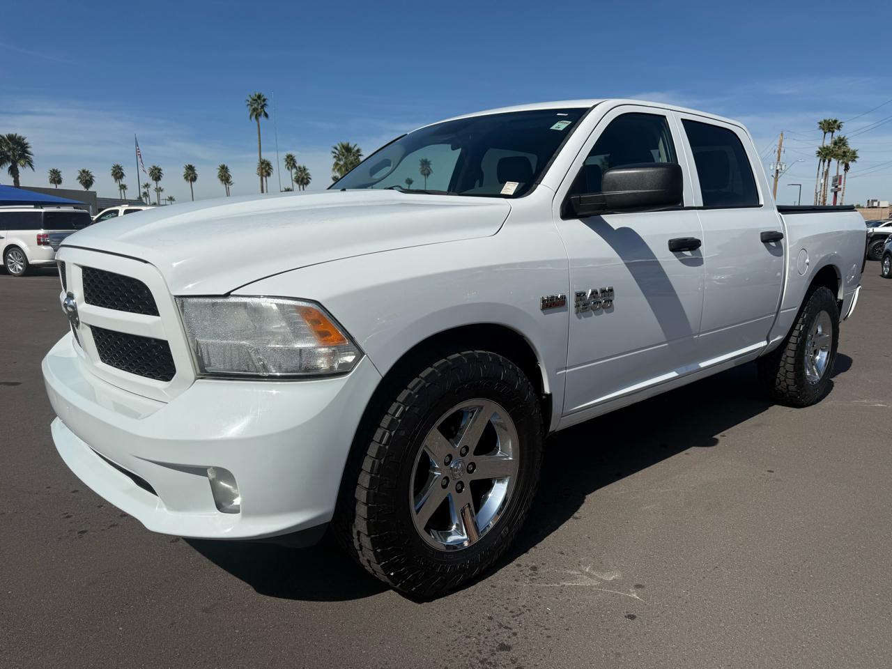 RAM 1500 4WD Crew Cab 140.5" Express 2013