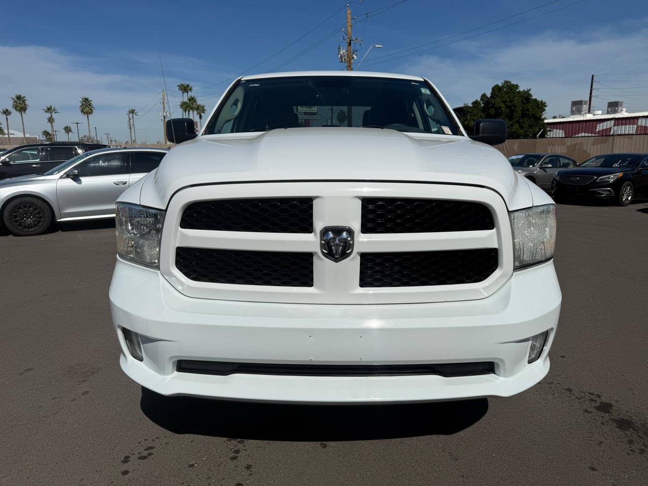 RAM 1500 4WD Crew Cab 140.5" Express 2013