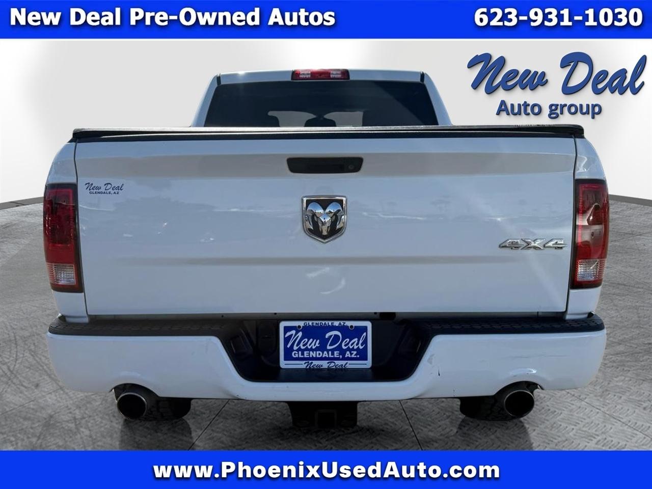 RAM 1500 4WD Crew Cab 140.5" Express 2013