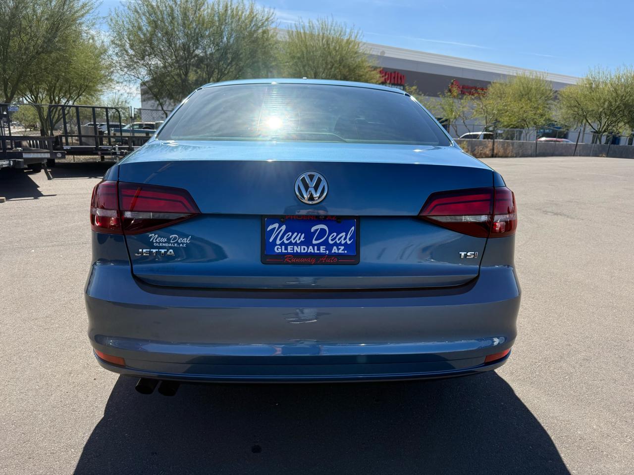 Volkswagen Jetta 1.4T S 6A 2018