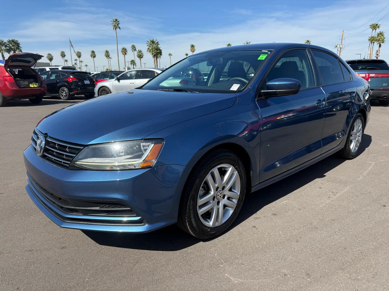 Volkswagen Jetta 1.4T S 6A 2018
