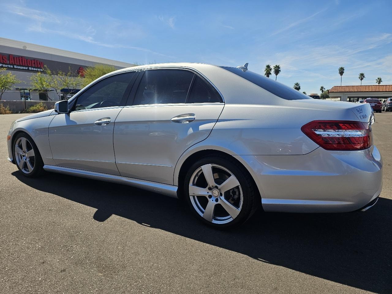 Mercedes-Benz E-Class E350 Sedan 2011