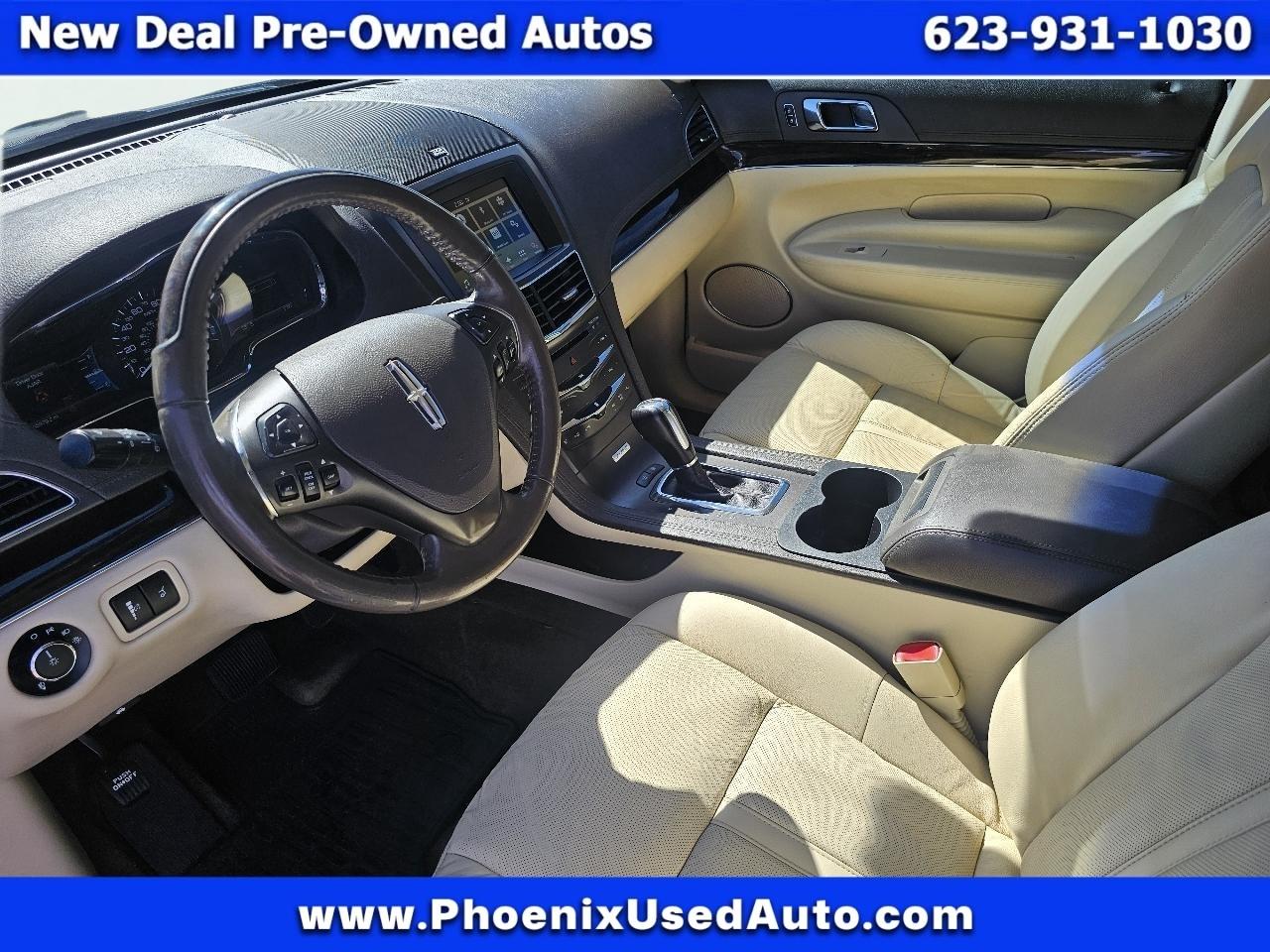 Lincoln MKT 3.5L with EcoBoost AWD 2016