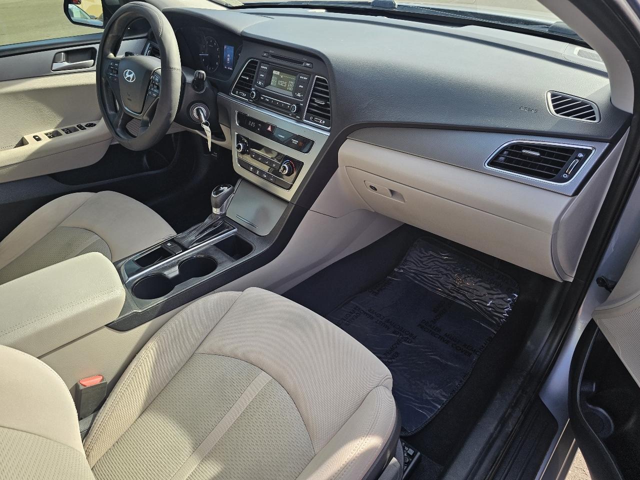 Hyundai Sonata SE 2017