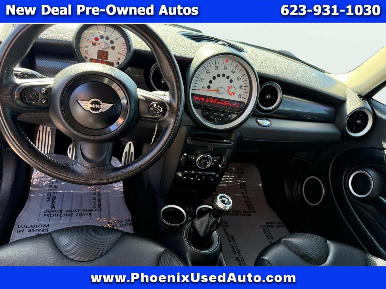 MINI Clubman S 2012