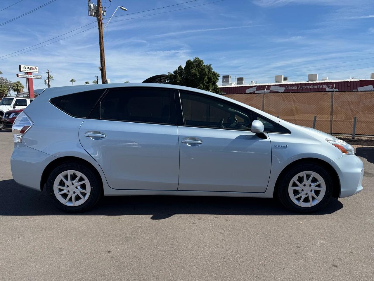 Toyota Prius V Three 2013