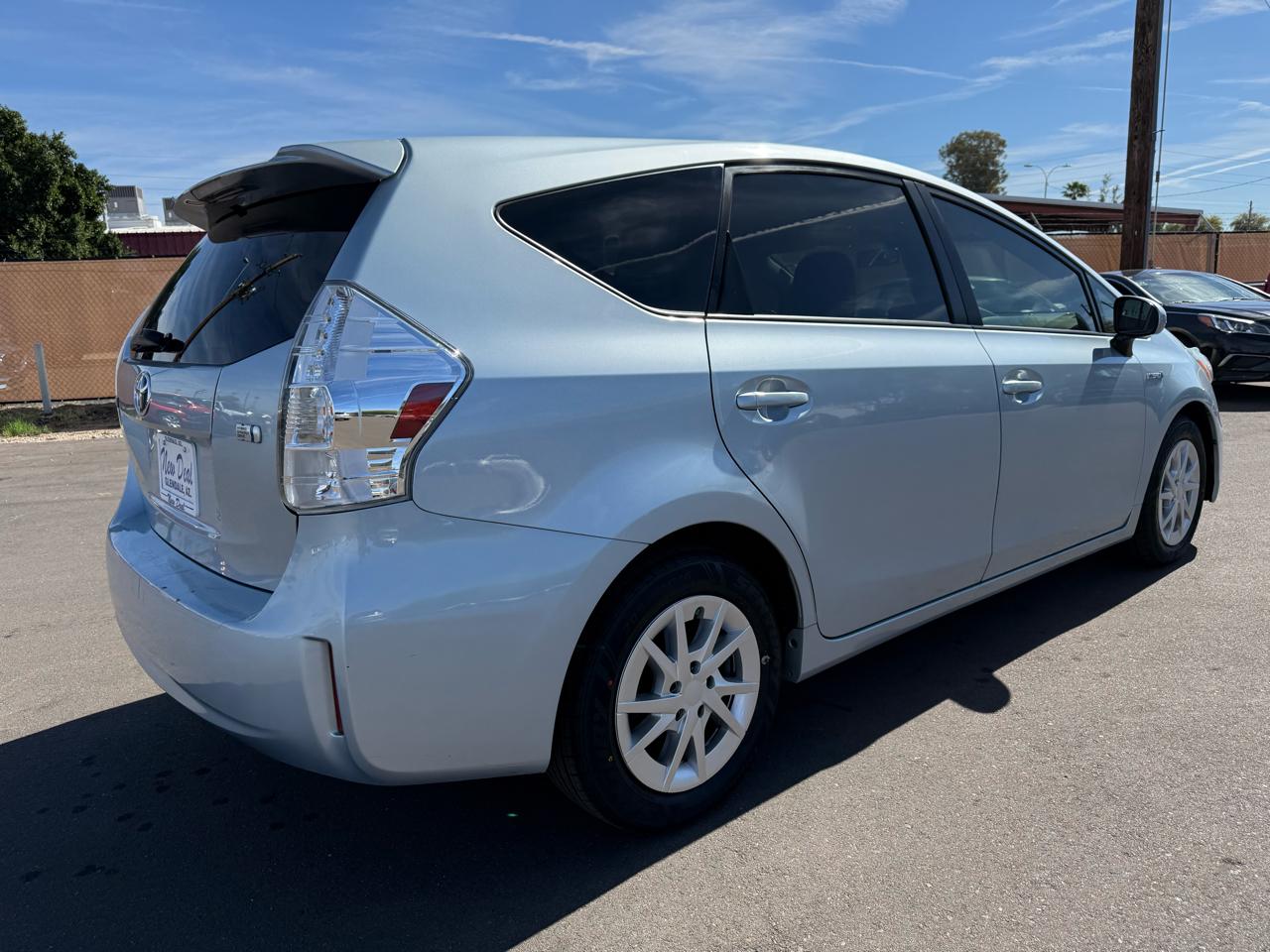 Toyota Prius V Three 2013