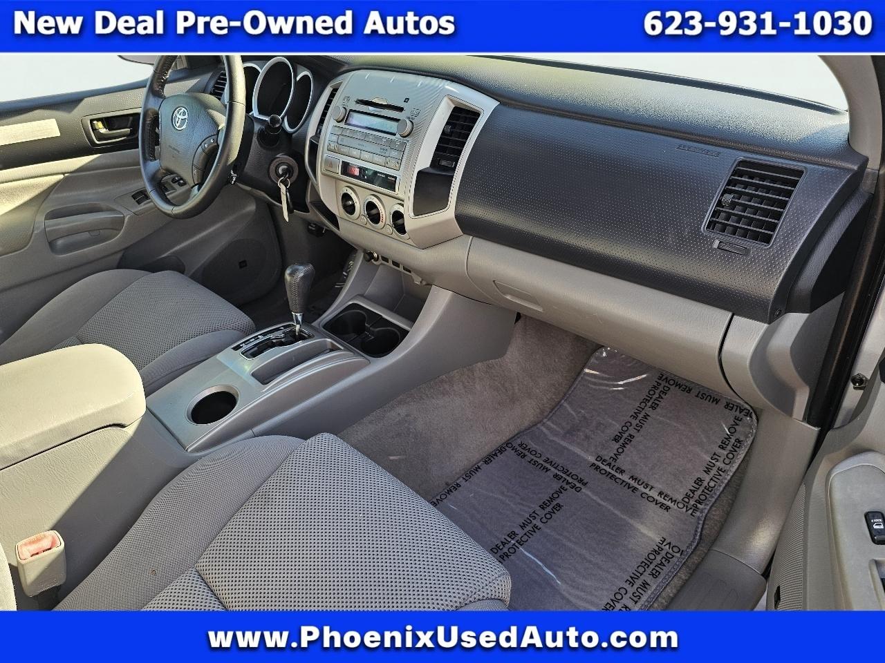 Toyota Tacoma PreRunner Double Cab V6 Auto 2WD 2011