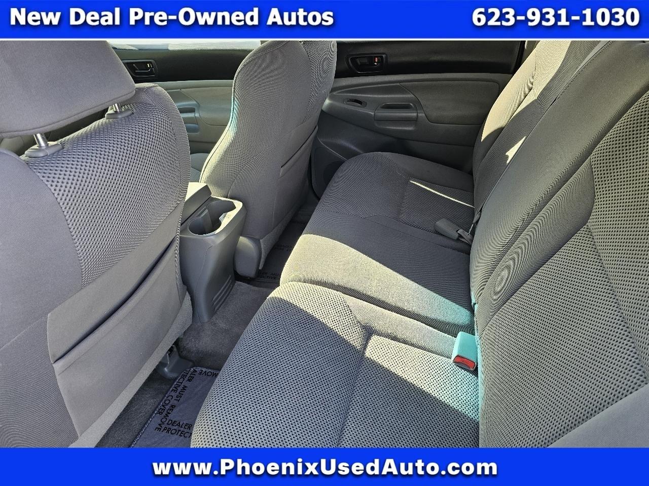 Toyota Tacoma PreRunner Double Cab V6 Auto 2WD 2011