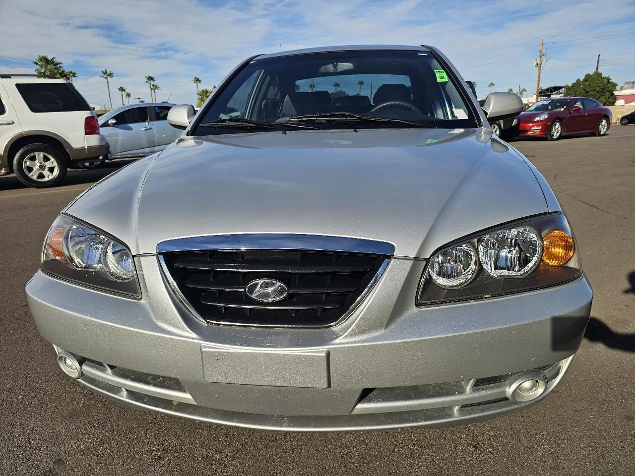 Hyundai Elantra GLS 4-Door 2005