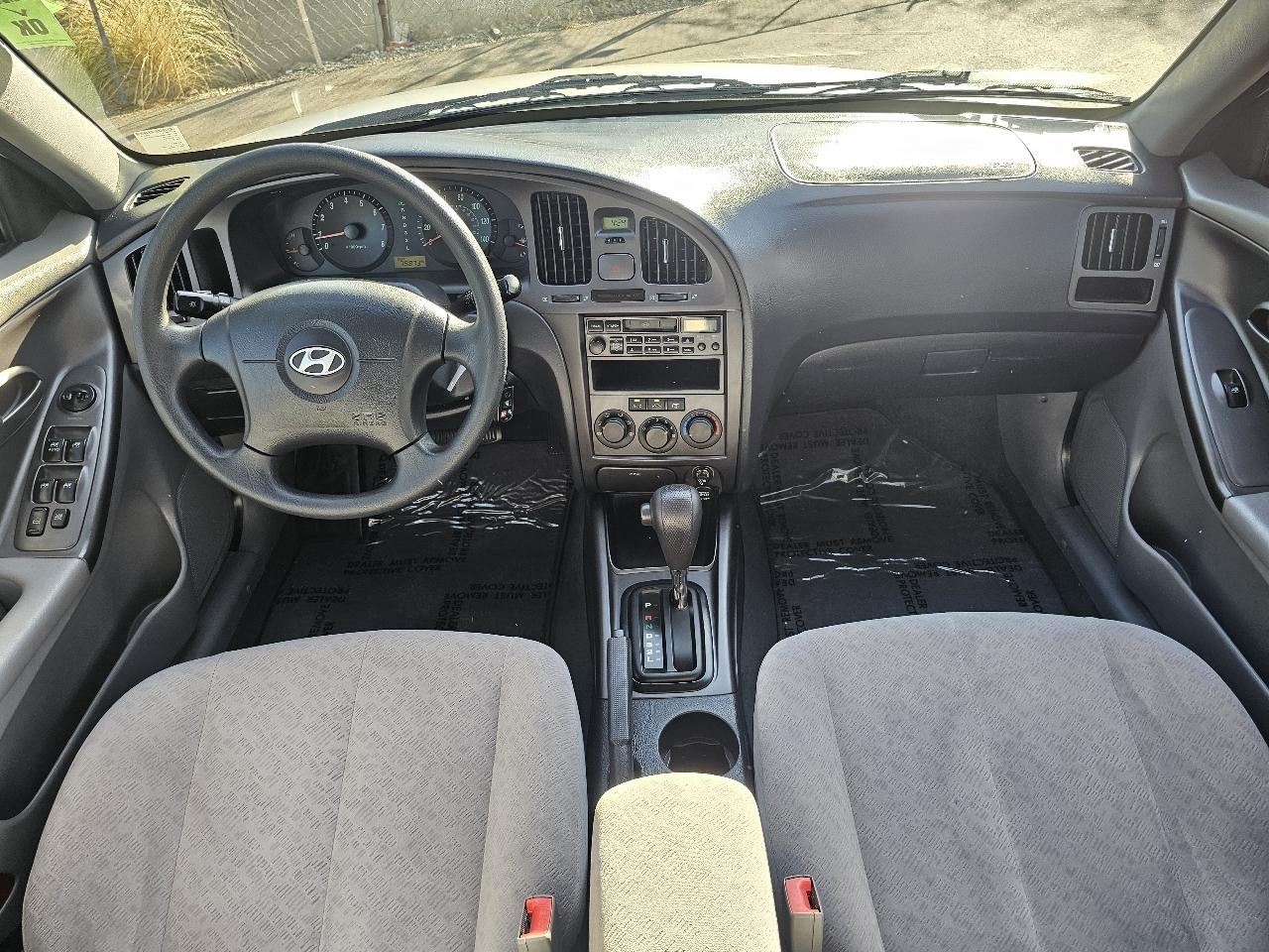 Hyundai Elantra GLS 4-Door 2005