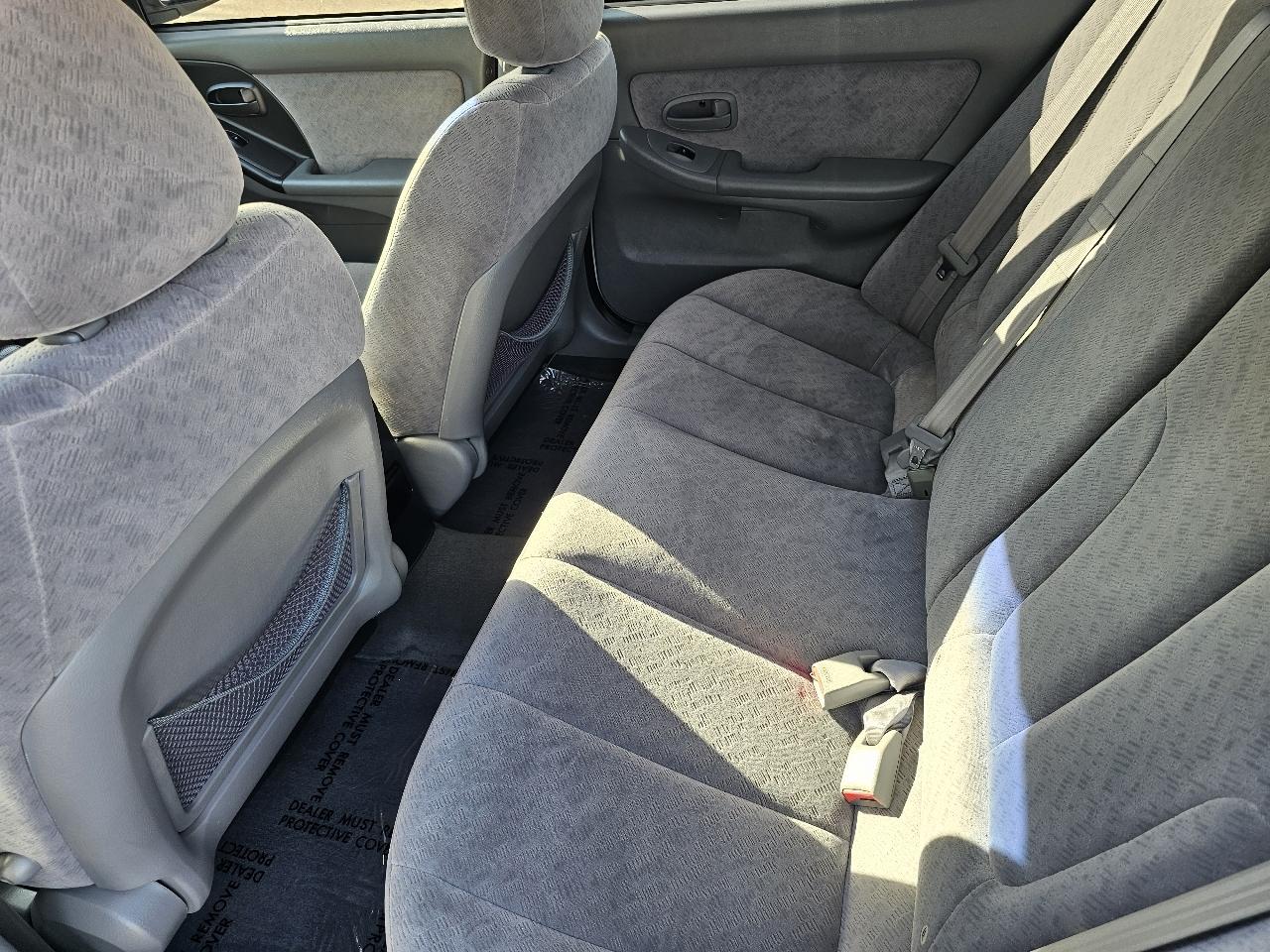 Hyundai Elantra GLS 4-Door 2005