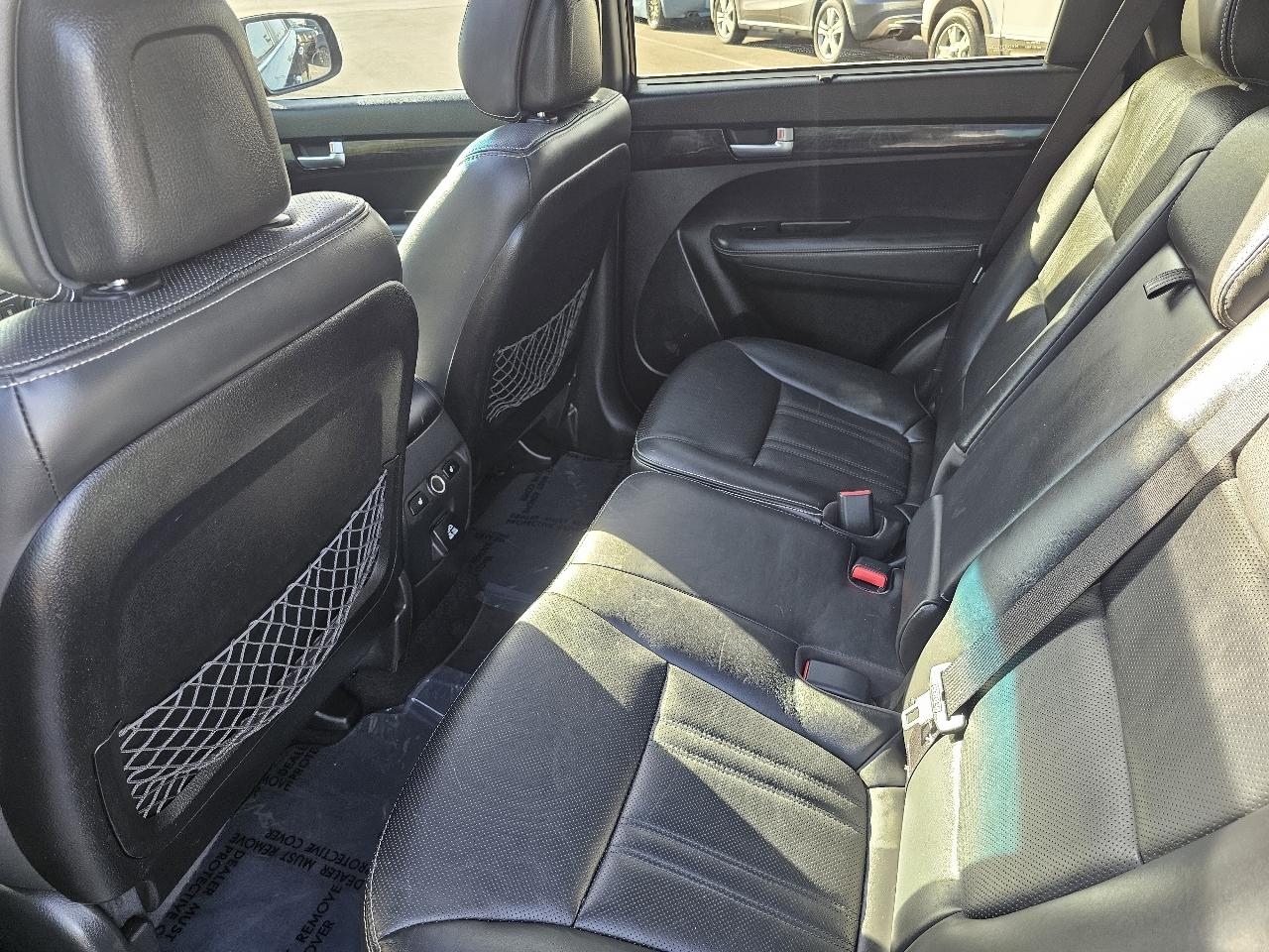 Kia Sorento SX V6 FWD 2014