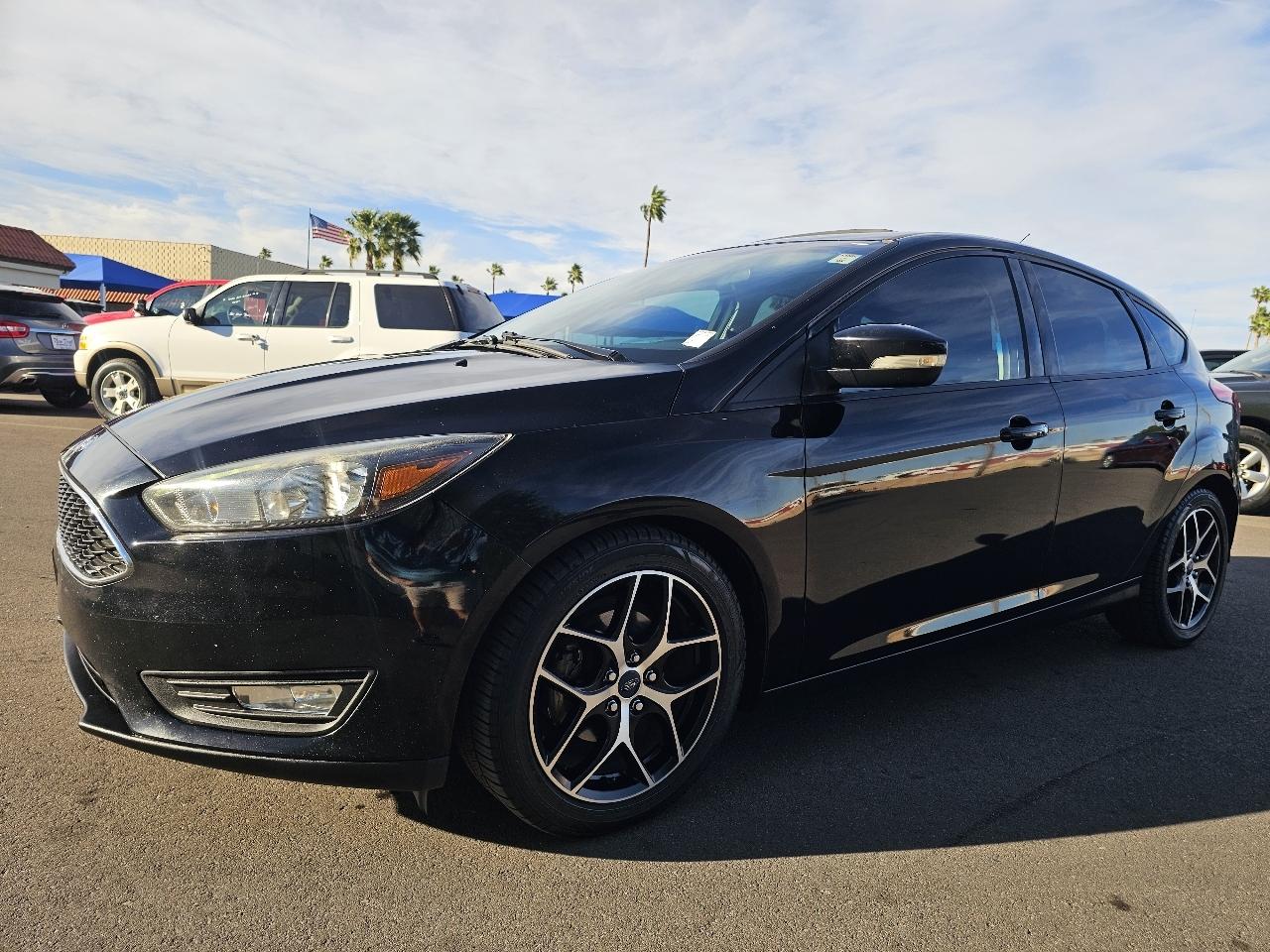 Ford Focus SEL Hatch 2017