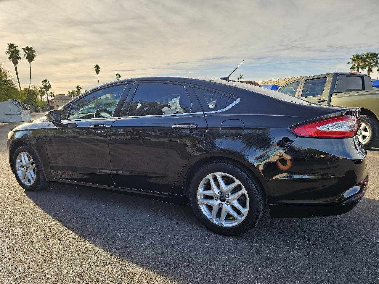 Ford Fusion SE 2016