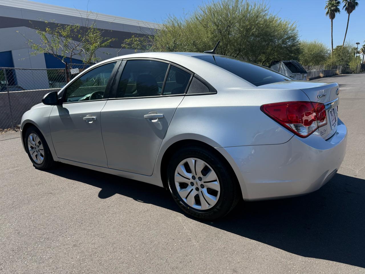 Chevrolet Cruze LS Auto 2013