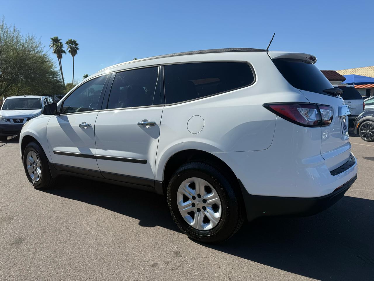 Chevrolet Traverse LS FWD w/PDC 2016