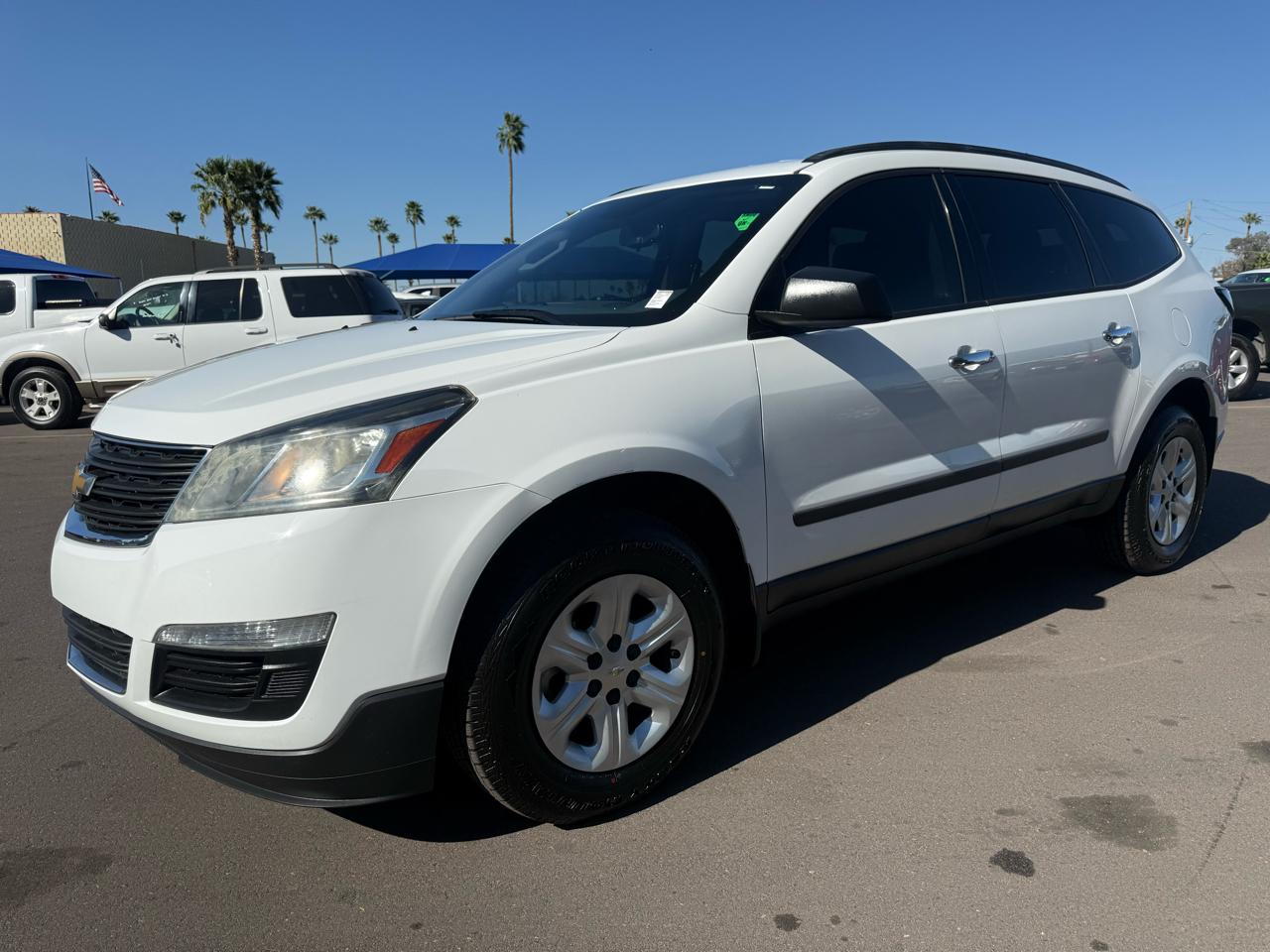 Chevrolet Traverse LS FWD w/PDC 2016