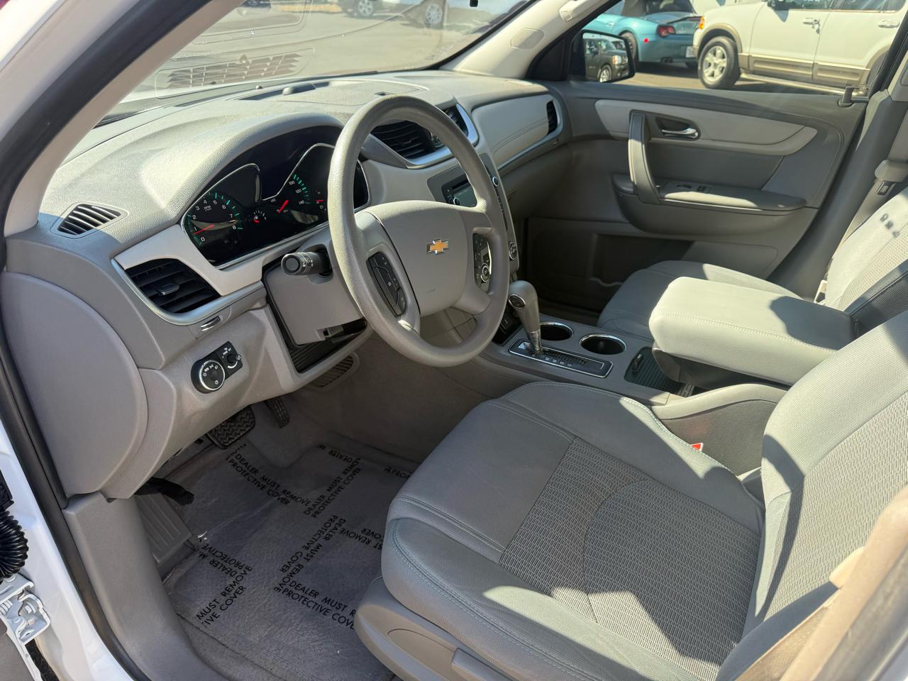 Chevrolet Traverse LS FWD w/PDC 2016