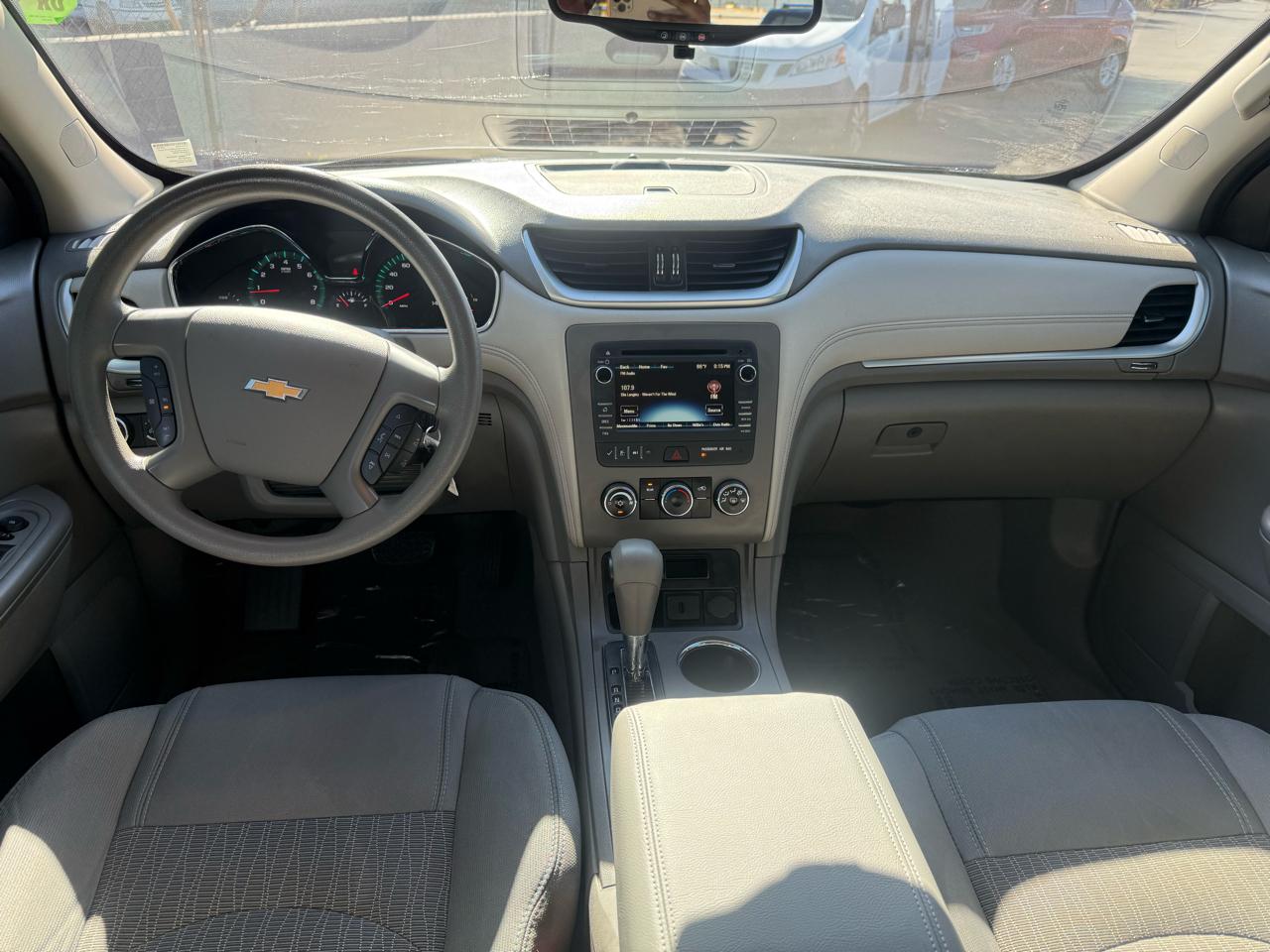 Chevrolet Traverse LS FWD w/PDC 2016