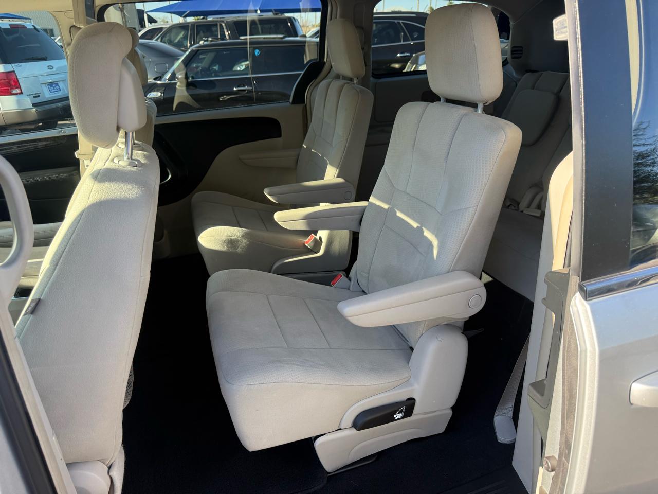 Dodge Grand Caravan Crew 2011