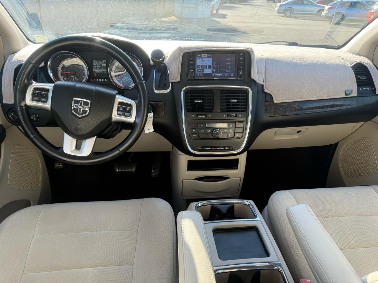 Dodge Grand Caravan Crew 2011