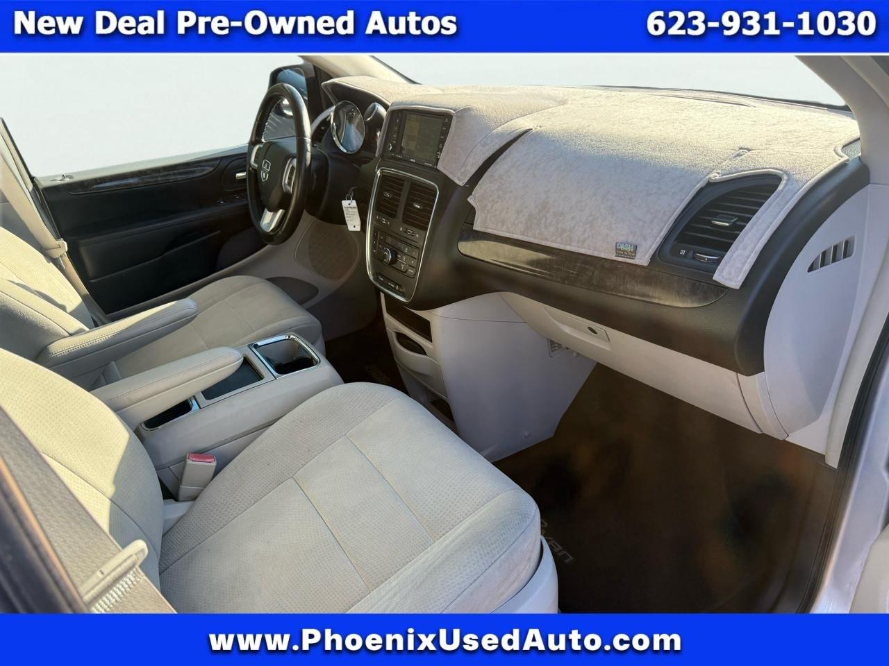 Dodge Grand Caravan Crew 2011